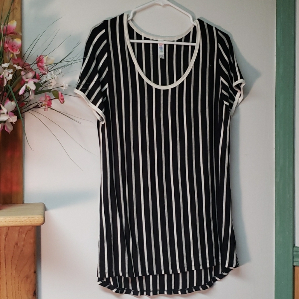 Striped Lularoe Classic T
